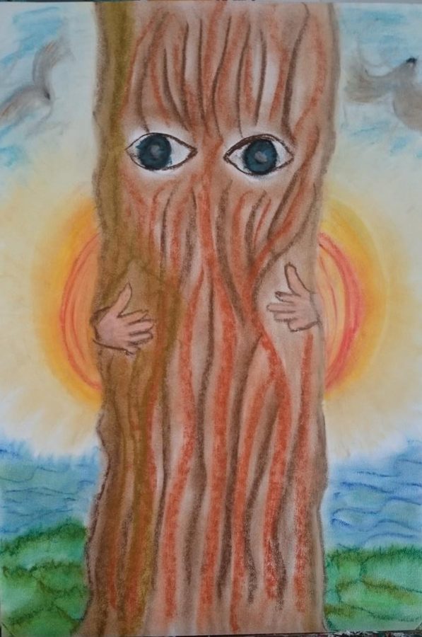 Pastellzeichnung eines Baumstamms mit Augen und umarmenden Händen vor Sonnenlicht